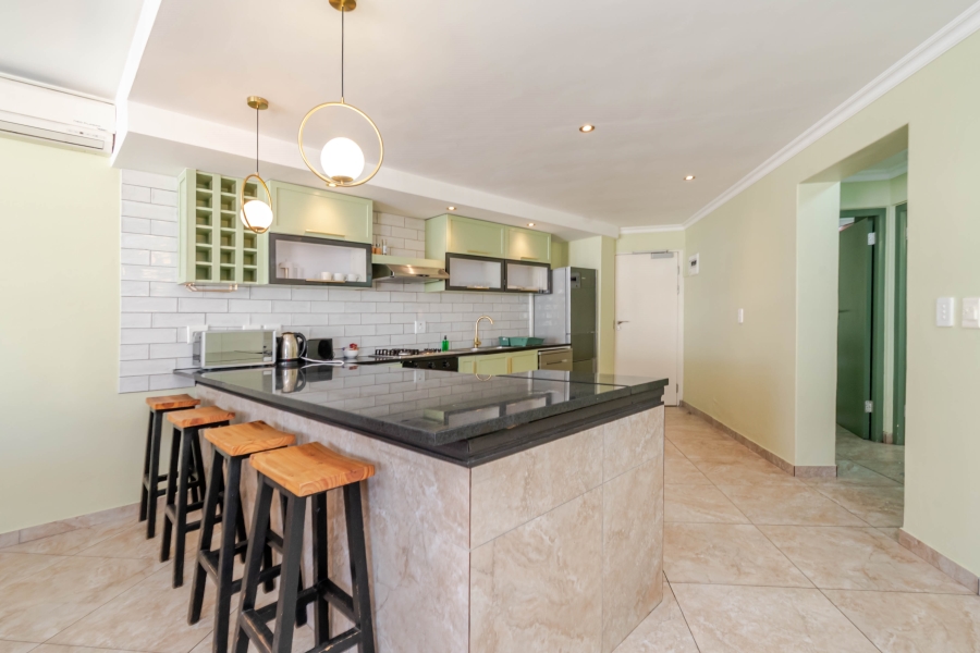 To Let 2 Bedroom Property for Rent in Cape Town City Centre Western Cape
